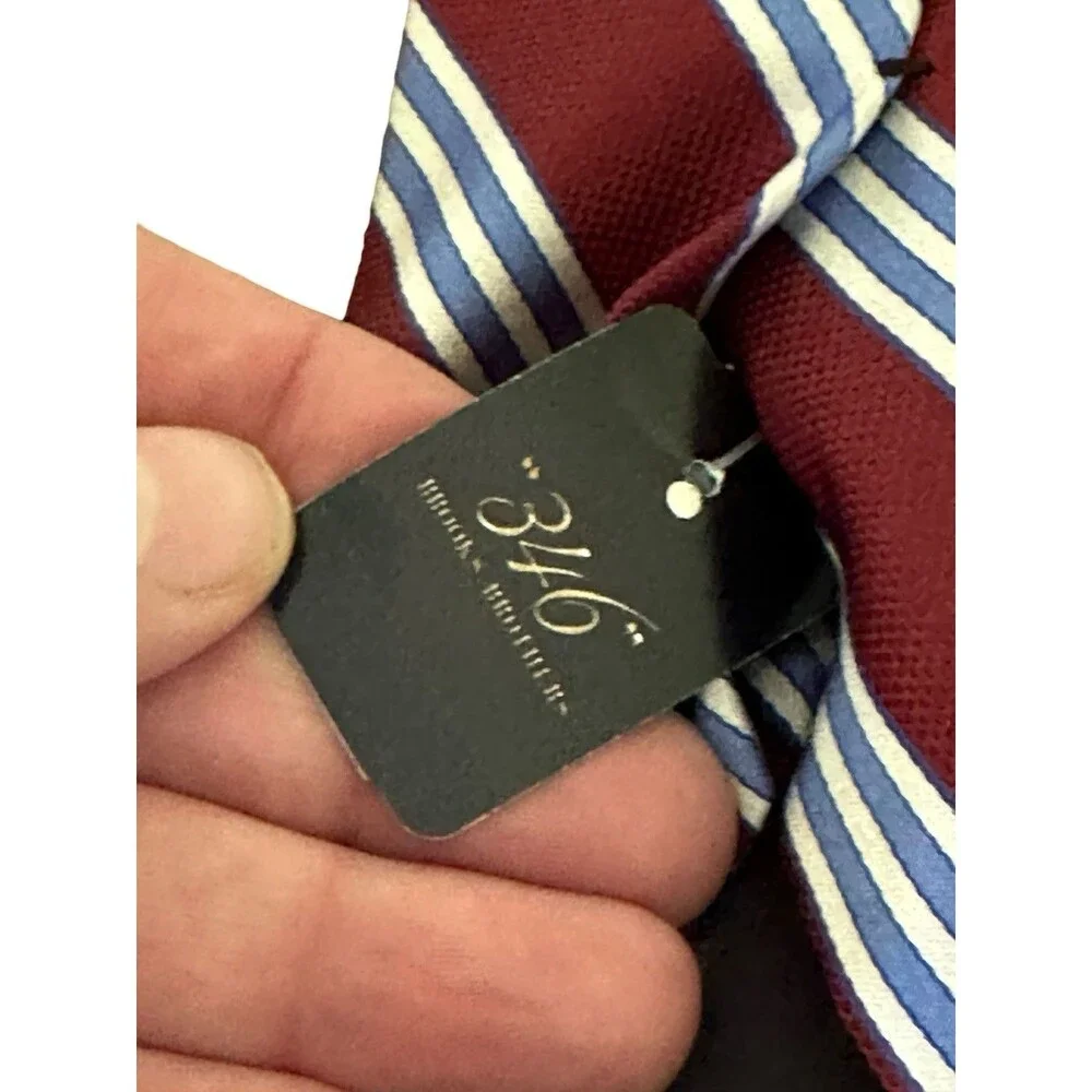 Brooks Brothers 346 Burgundy Blue Stripe Neck Tie NWT 100% Silk